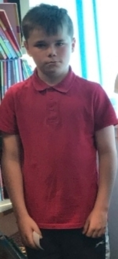 pic of me from primary school. why do i look so depressed </3 | made w/ Imgflip meme maker