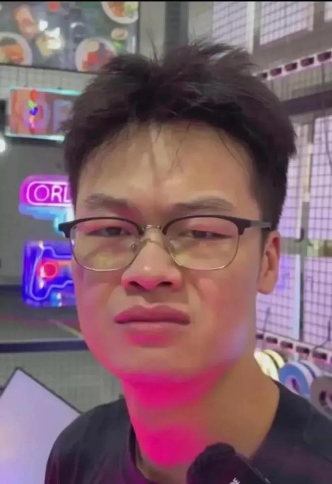 Tony LG Signs Blank Meme Template