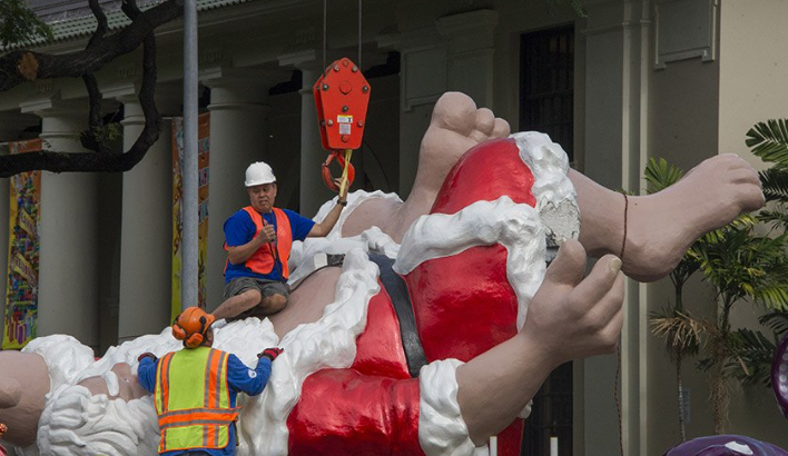 Santa Is a Bottom! Blank Meme Template