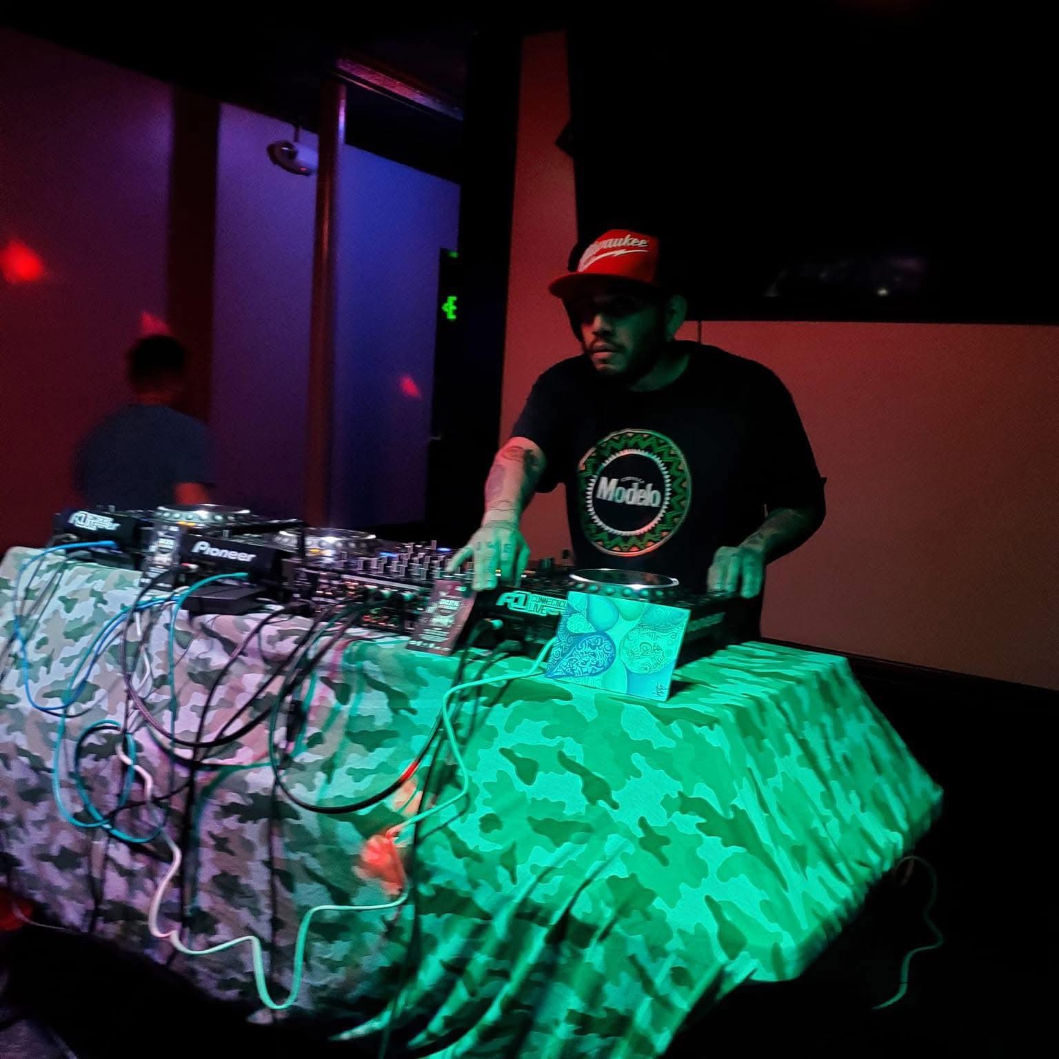 MAGA dude Blank Meme Template