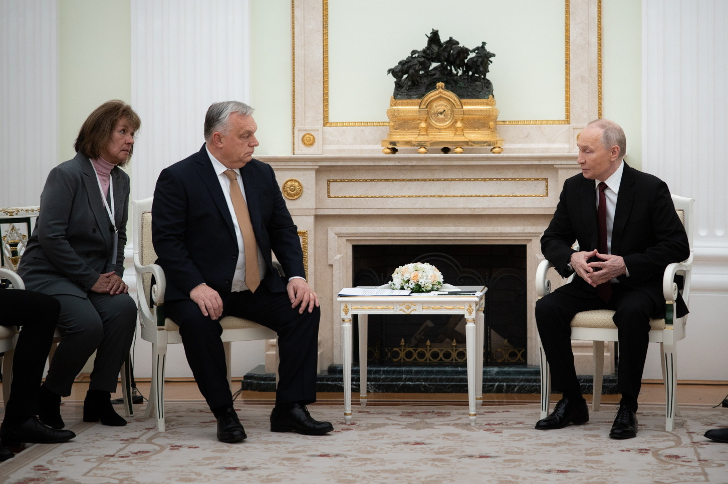 High Quality orbán tolmács Blank Meme Template