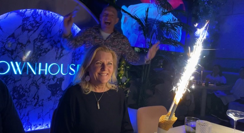 Howie Blank Meme Template