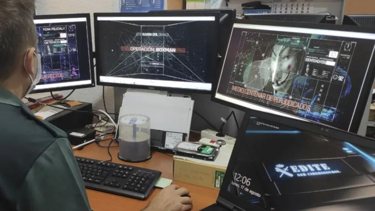 Delitos Telematicos Blank Meme Template