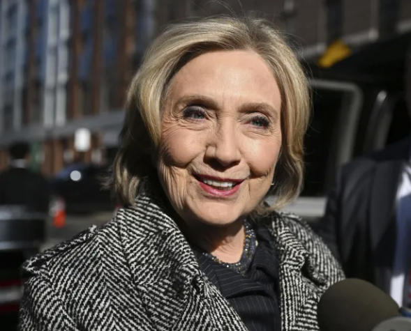 Hillary Clinton I'm in Love Blank Meme Template