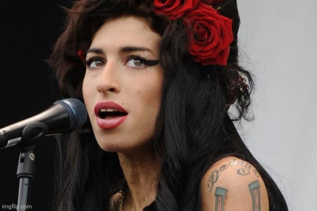 Amy Winehouse! | image tagged in amy winehouse | made w/ Imgflip meme maker