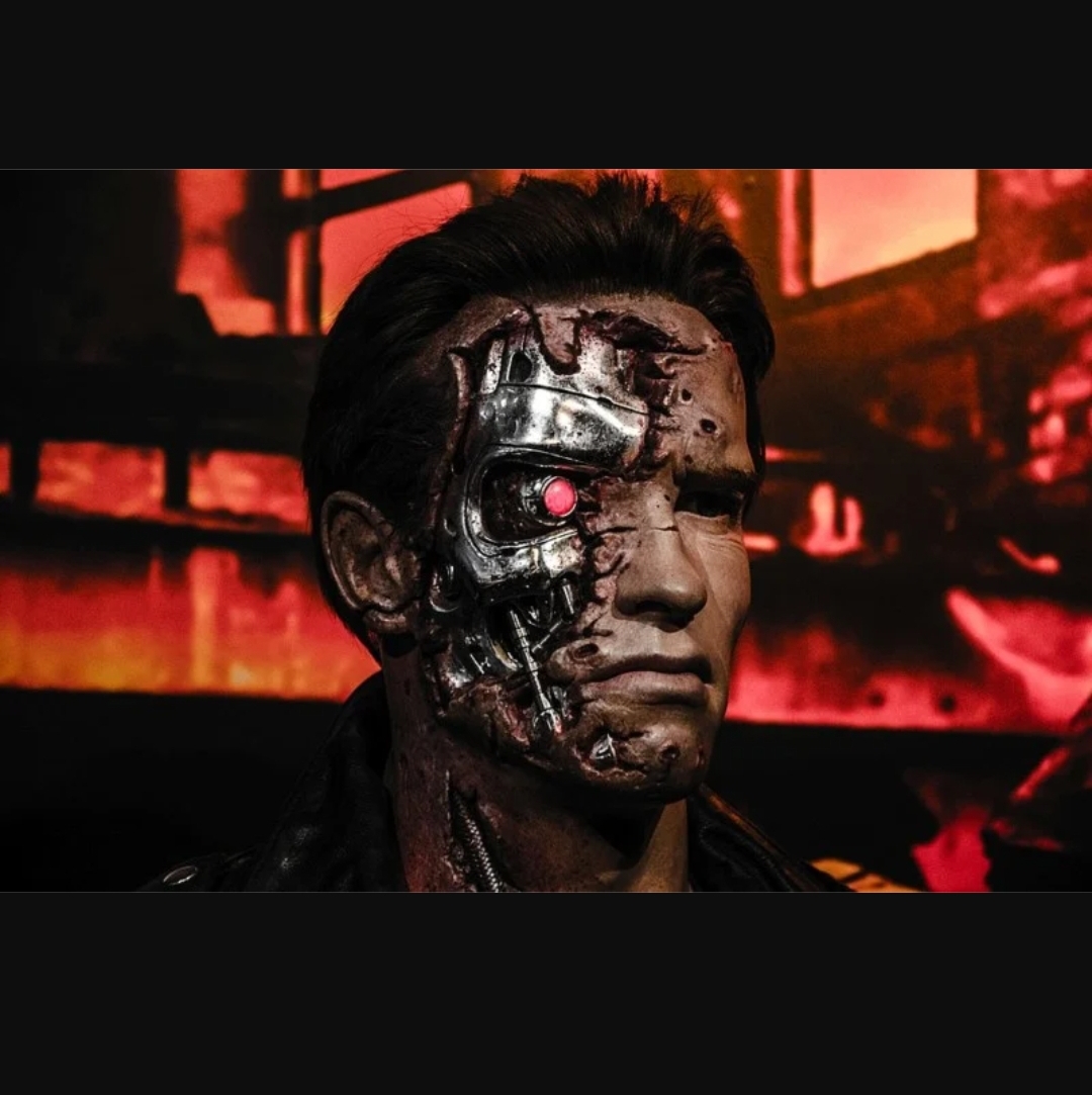 Red eye Blank Meme Template