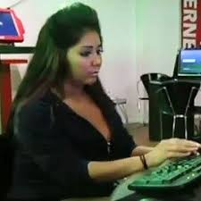 snooki typing on computer Blank Meme Template