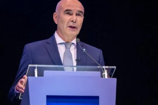 Gomez Centurión Blank Meme Template