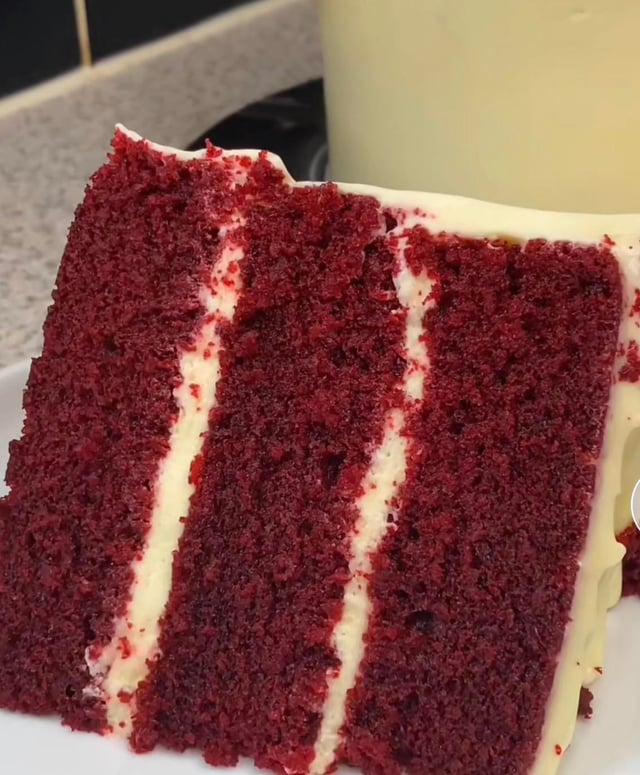 Red Velvet Blank Meme Template