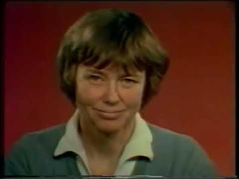 Hola zoey Blank Meme Template