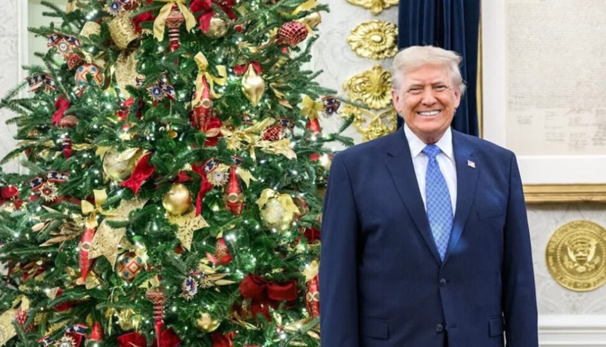 Trump Xmas Blank Meme Template
