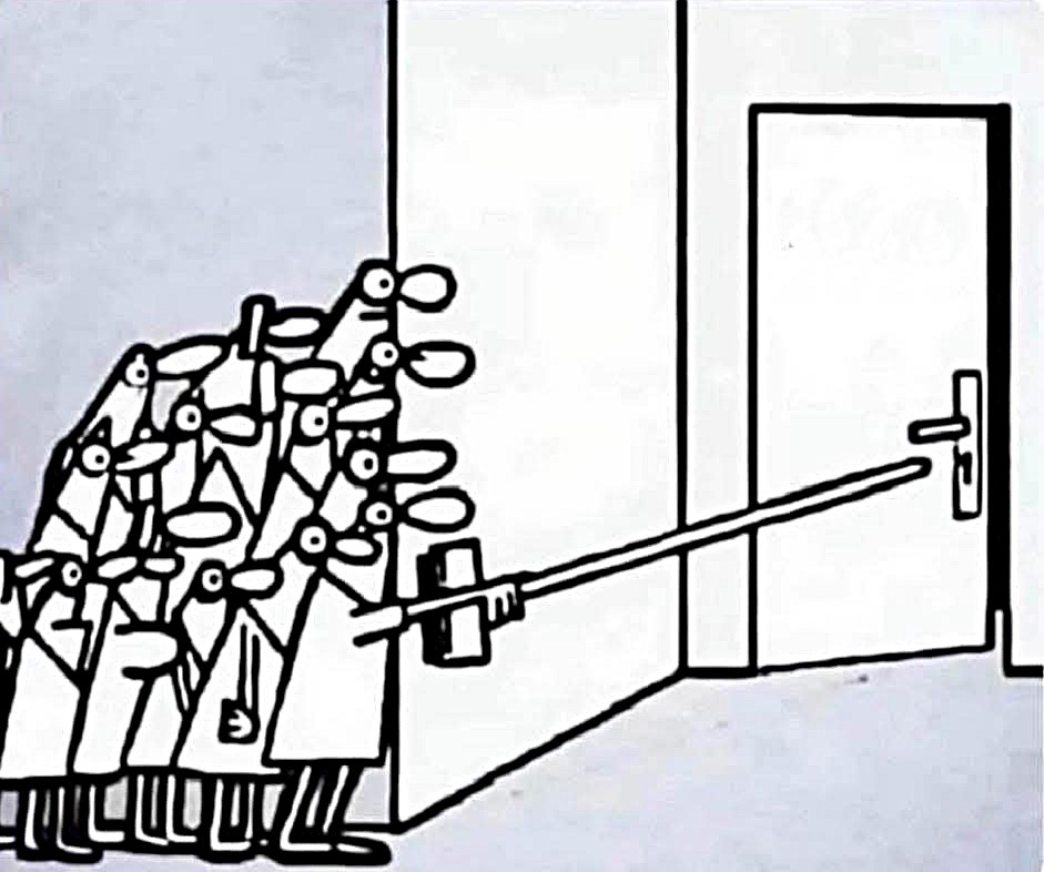 pole door Blank Meme Template