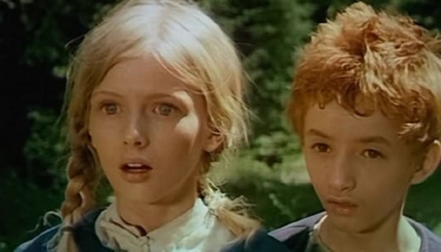 High Quality Mojca in Kekec Blank Meme Template