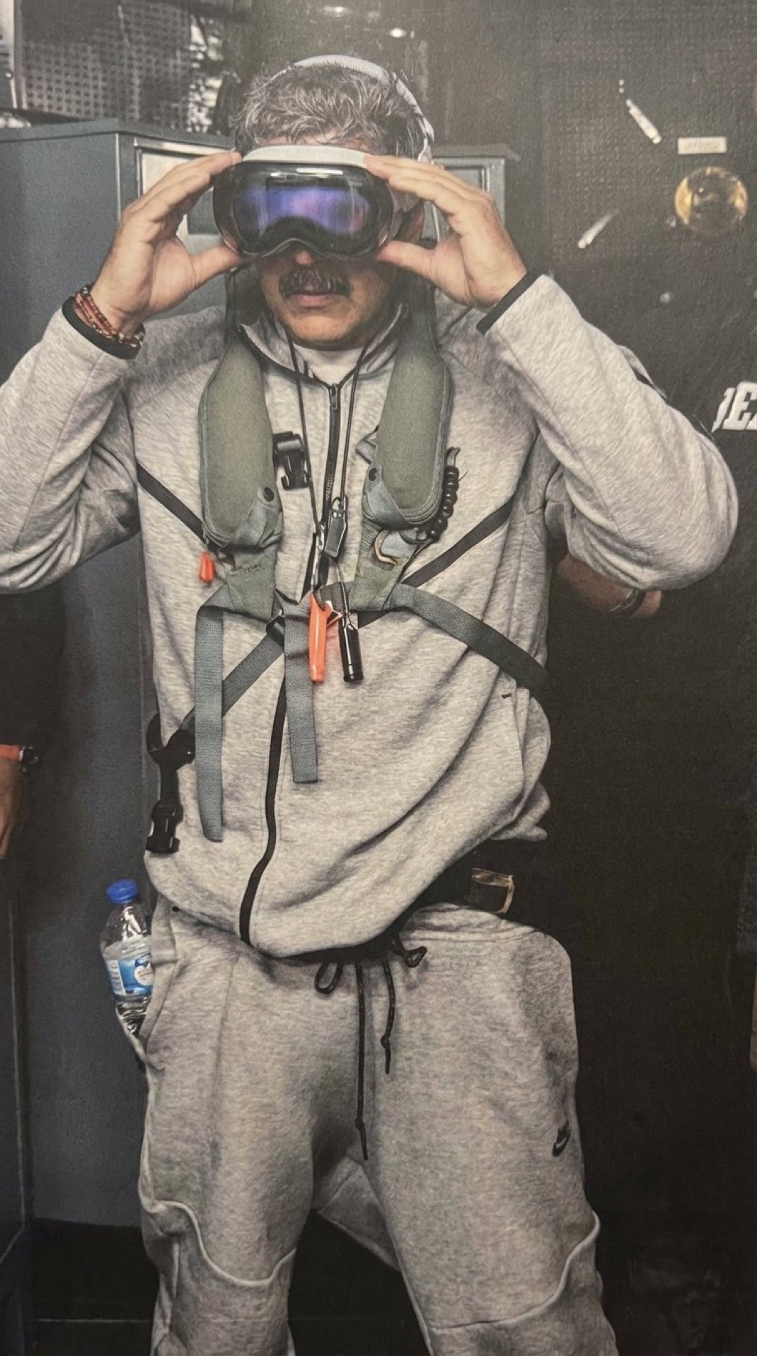 Maduro VR glasses Blank Meme Template