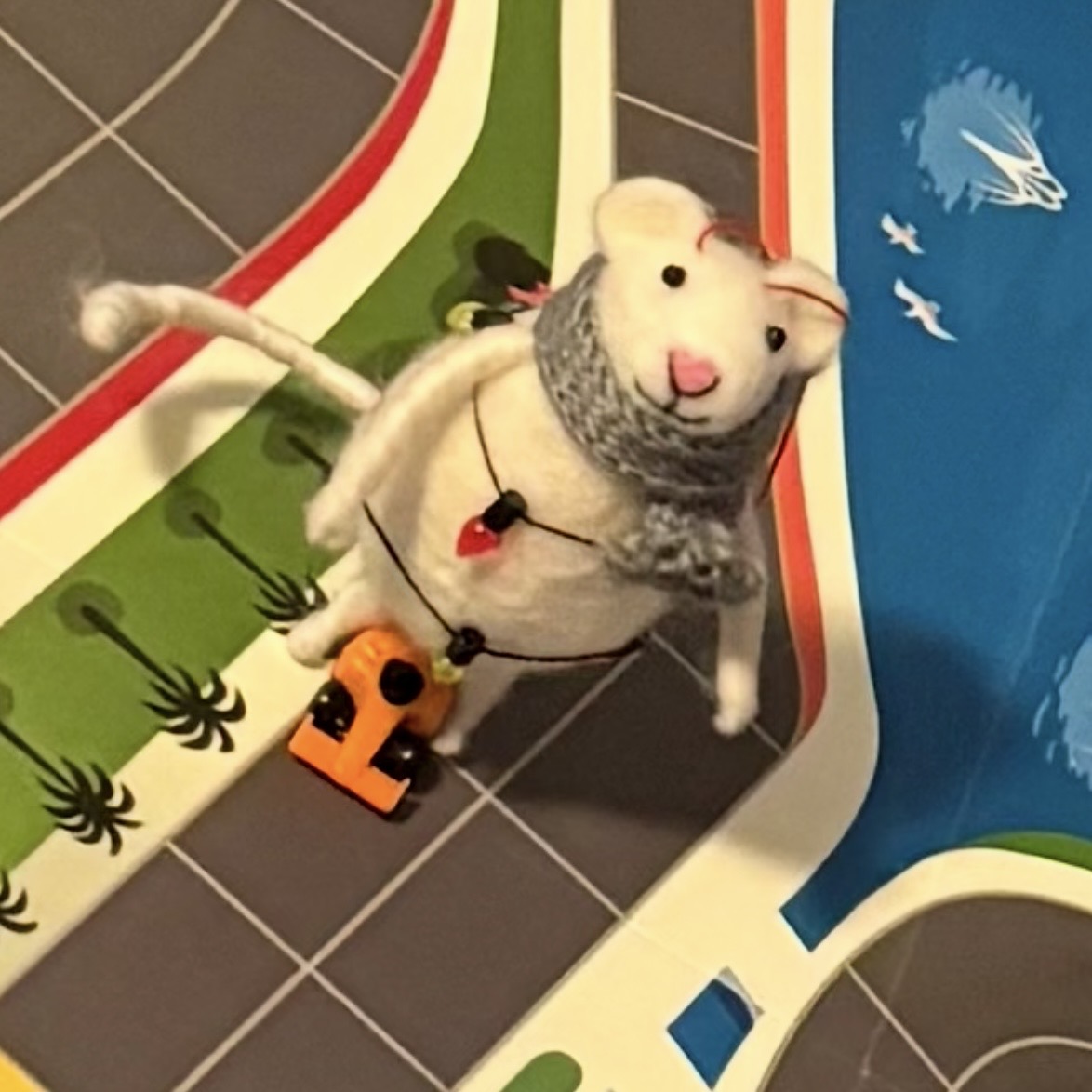 Gift exchange mouse Blank Meme Template