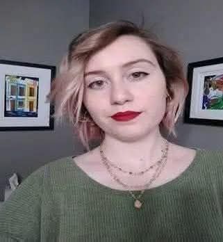 Renee Nicole Good Blank Meme Template