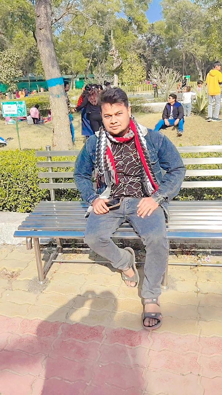 Ami pagol Blank Meme Template