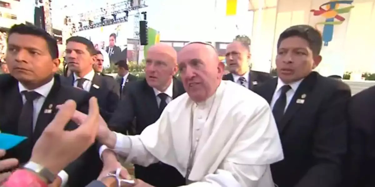 No Seas Egoísta Blank Meme Template