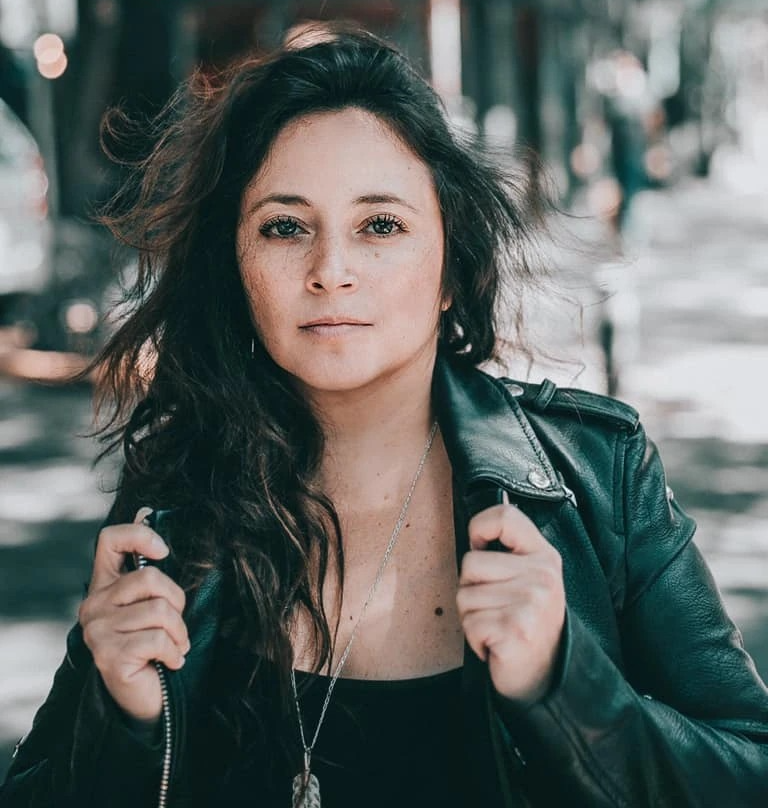 Cristina Hernández De Doblaje Blank Meme Template