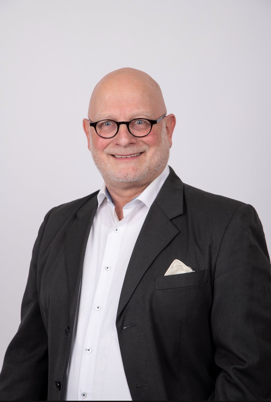 Seriöser Politiker Blank Meme Template