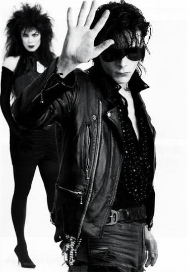 Andrew Eldritch hand Blank Meme Template