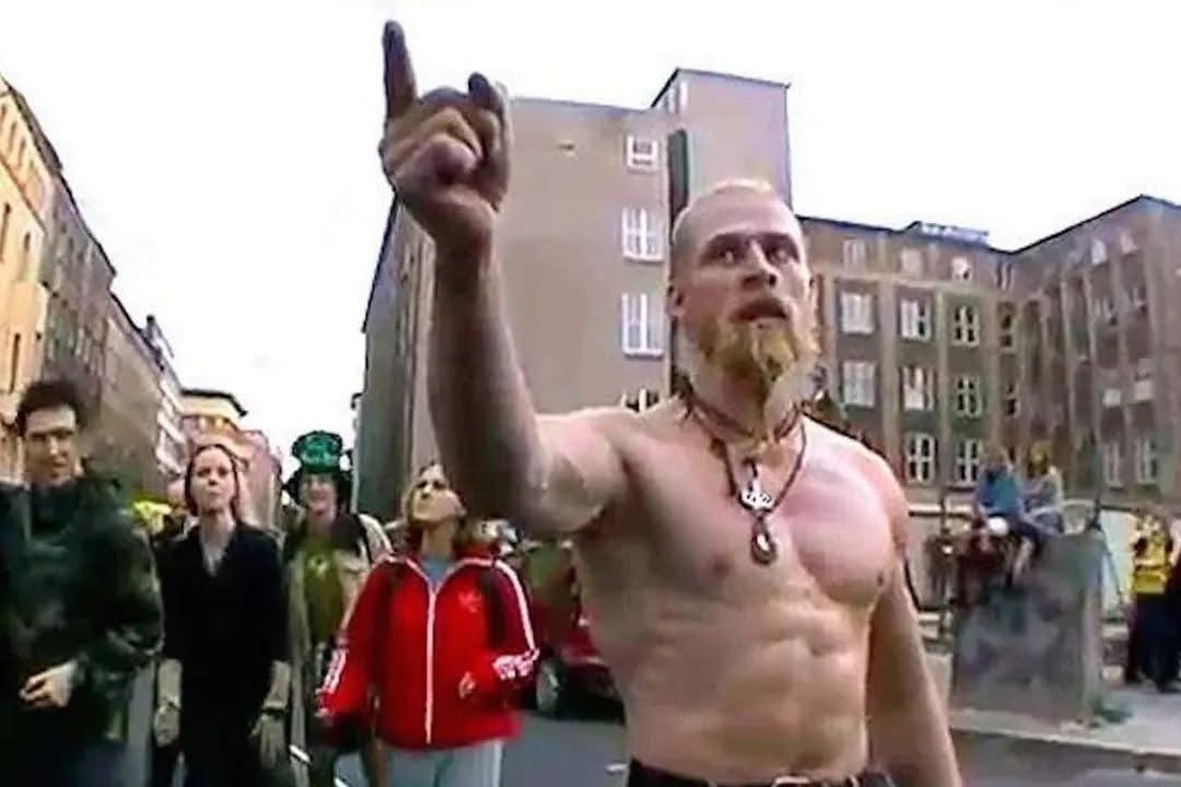 Techno Vikkng Blank Meme Template