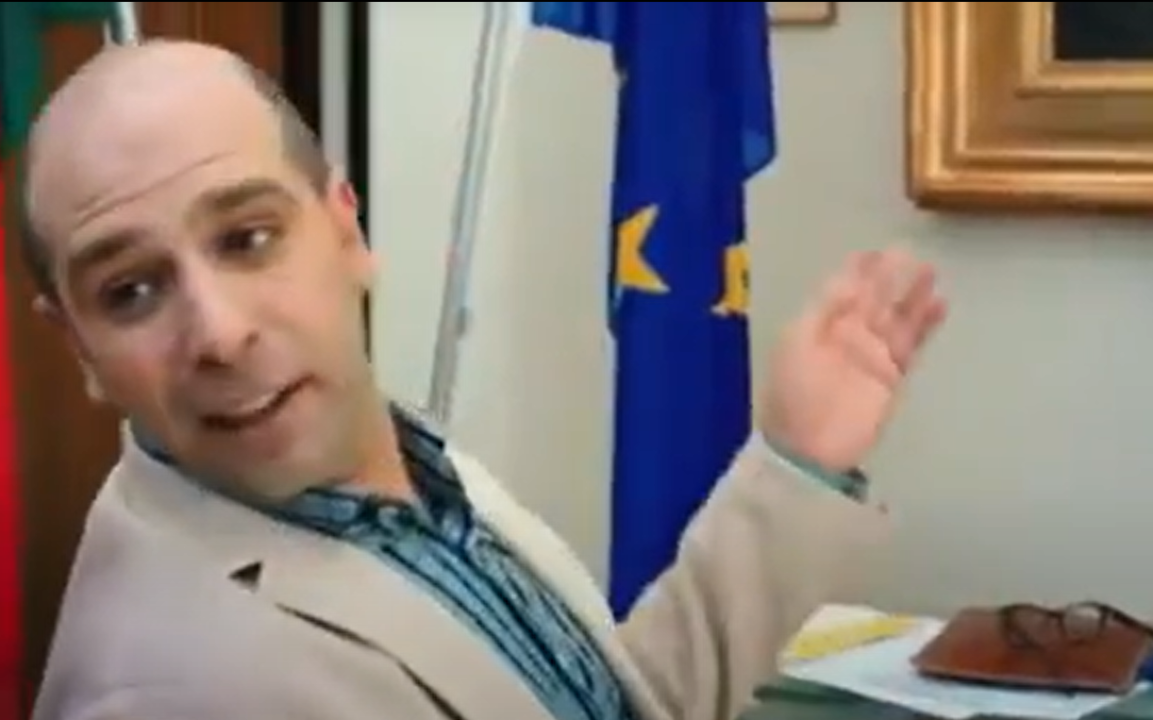 Ma è del mestiere questa? Blank Meme Template