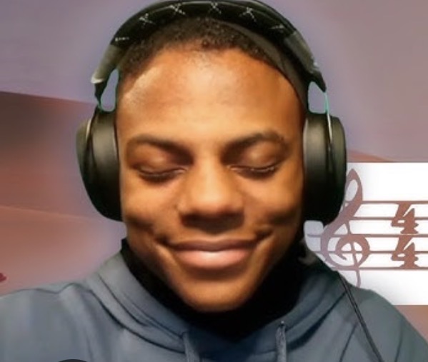 My mom is kinda homeless Blank Meme Template