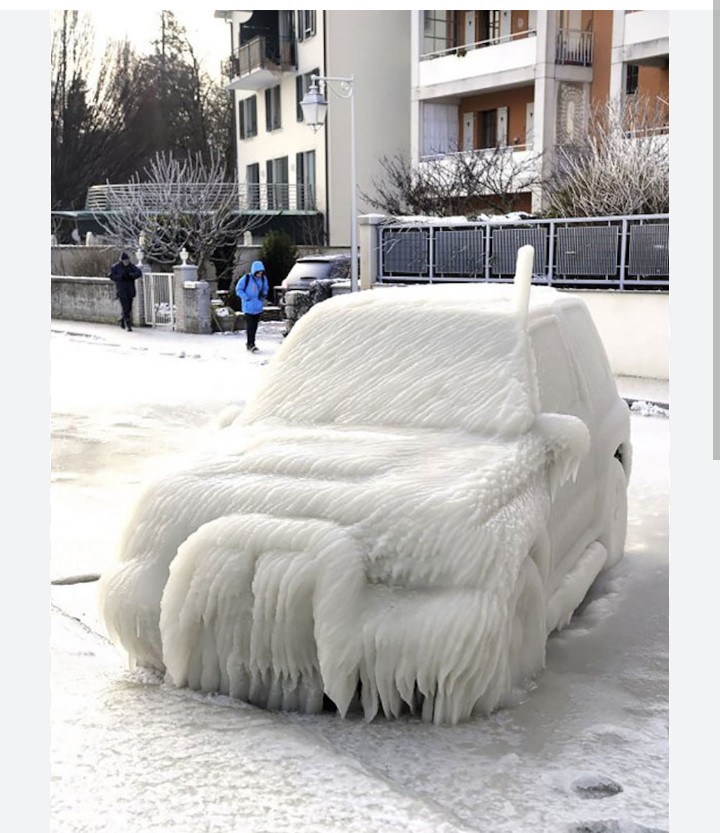 Car-iced-over Blank Meme Template
