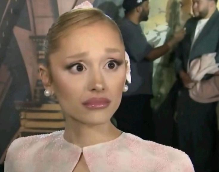 concerned ariana grande glinda era Blank Meme Template