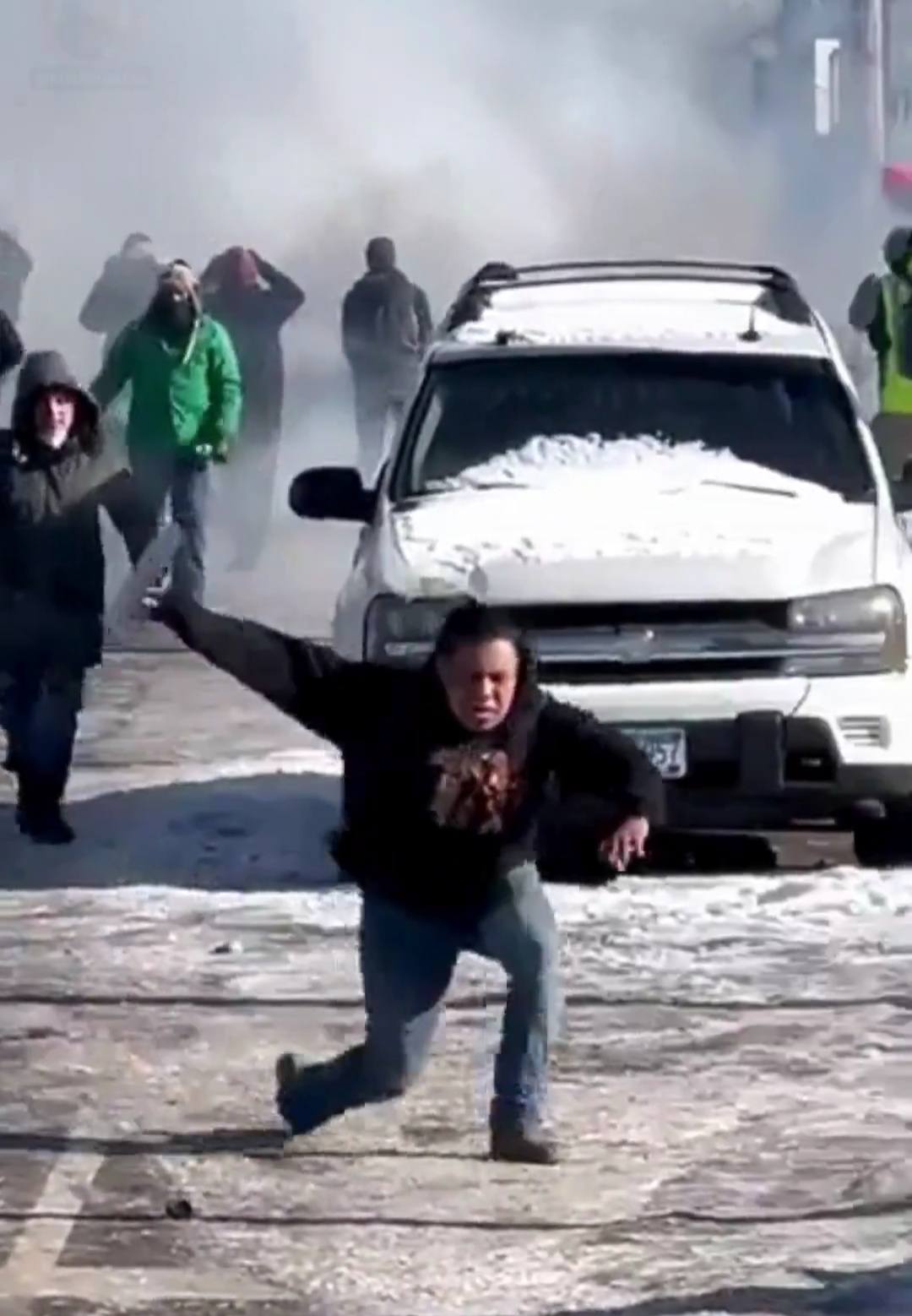 MN flashbanger Blank Meme Template