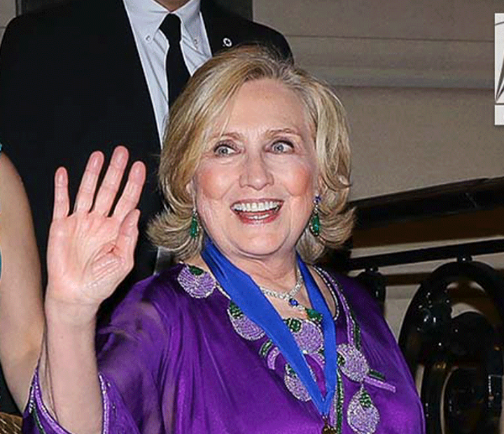 Hillary Heart Throb Gorgeous Doll I'm in Love Blank Meme Template