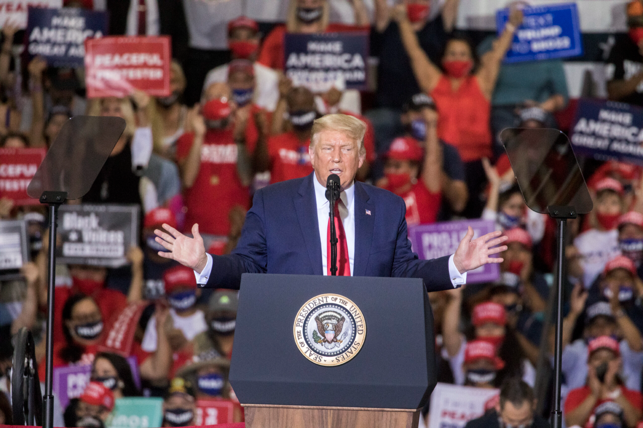 Trump rally speech pre-printed signs Blank Meme Template