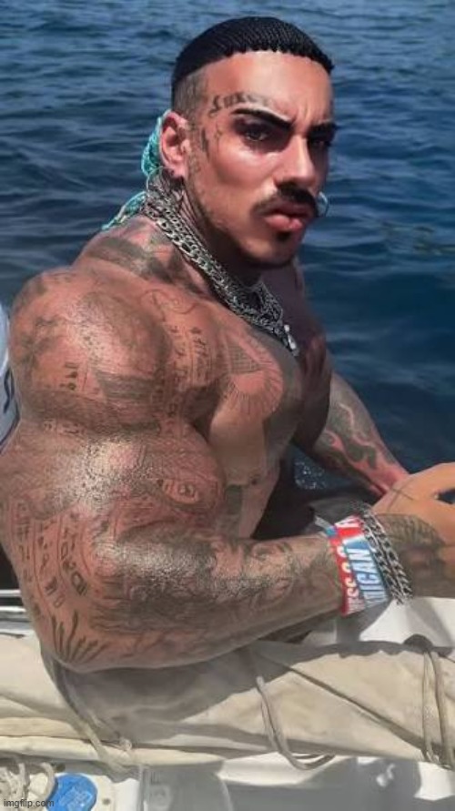 Eros Luxor at sea | image tagged in eros luxor at sea | made w/ Imgflip meme maker