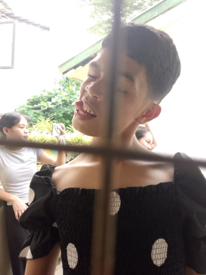 Axee Blank Meme Template