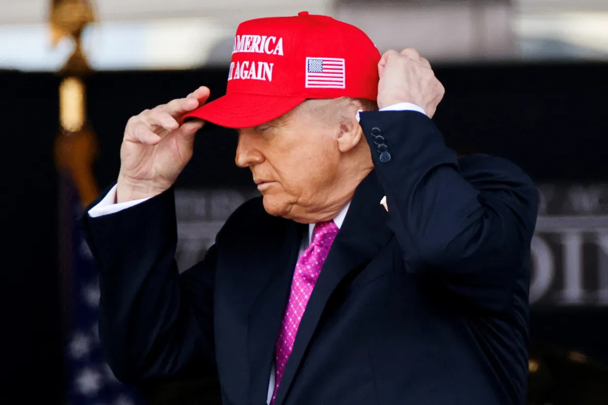 TRUMP MAKE AMERICA GREAT AGAIN Blank Meme Template