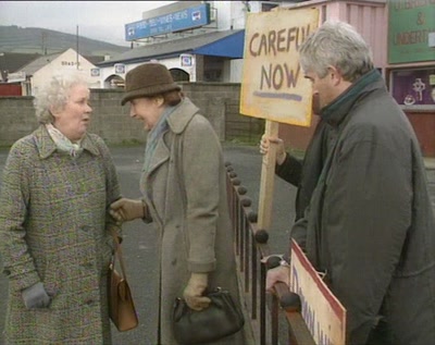 More rounded at the top Blank Meme Template