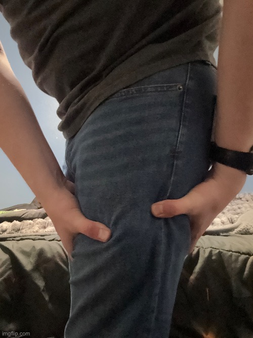 Is this big? Measurements in the comments | made w/ Imgflip meme maker