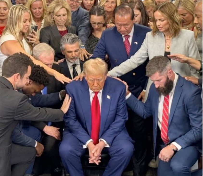 MAGA treating Donald Trump like Jesus Blank Meme Template