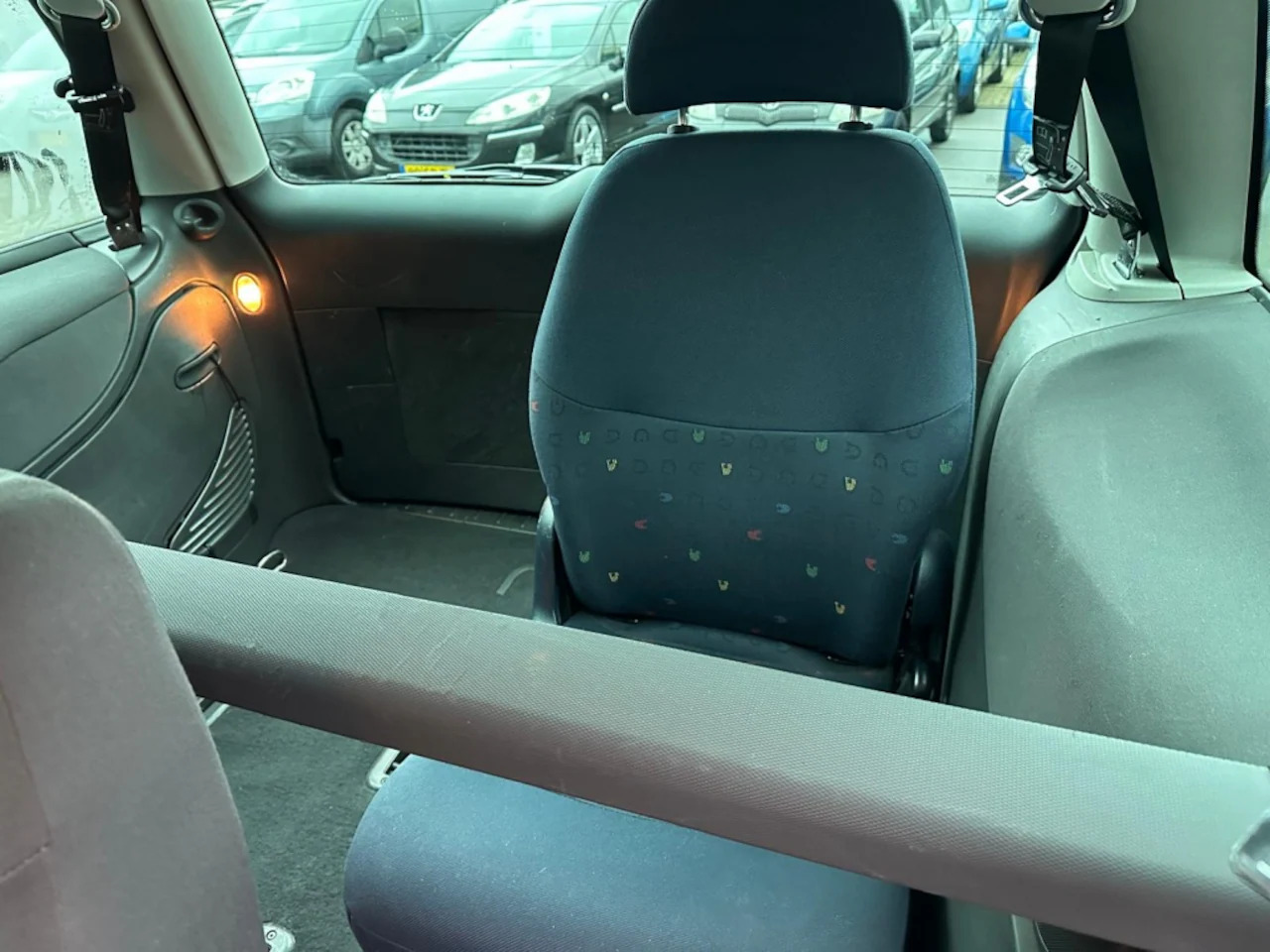 Seat Alhambra Blank Meme Template