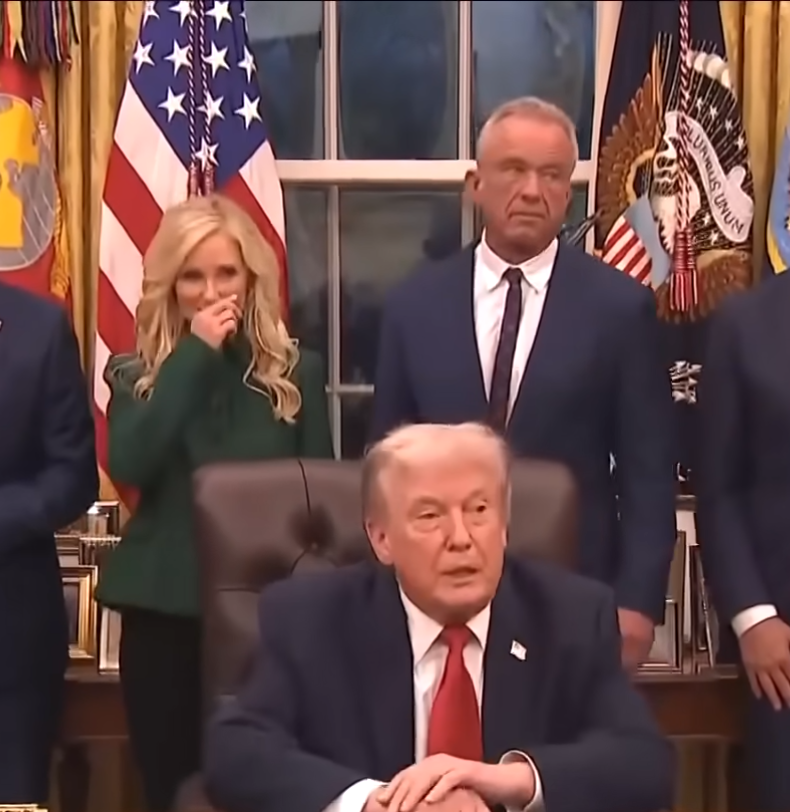 Trump shits pants Blank Meme Template