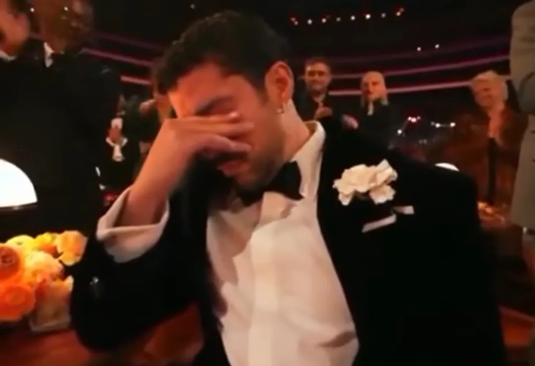 Bad bunny Blank Meme Template