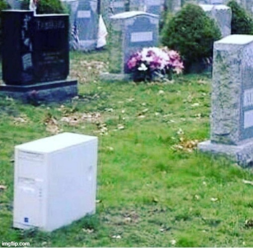 something isn't right (last of the shitpost shitload) | image tagged in what | made w/ Imgflip meme maker