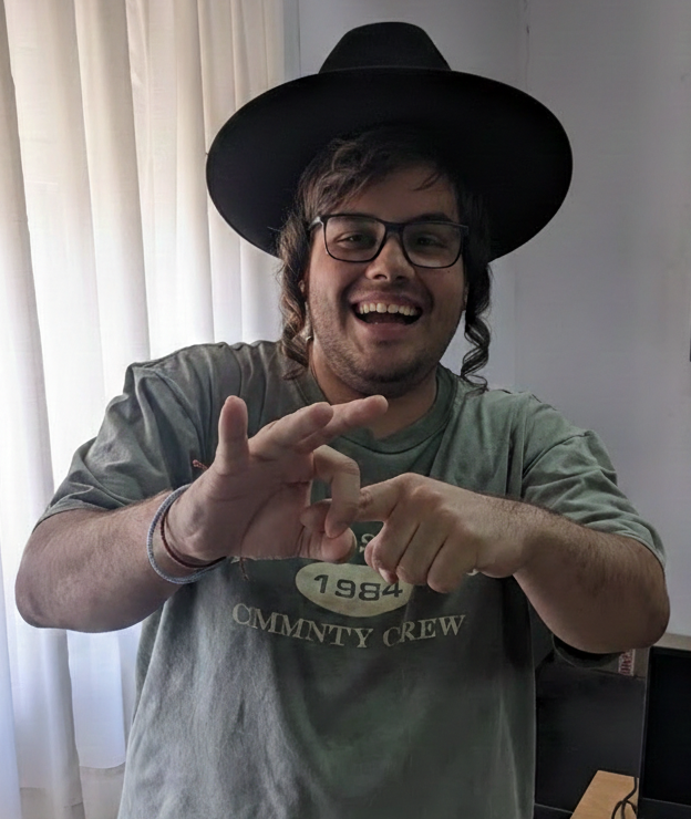 maximo jewan Blank Meme Template