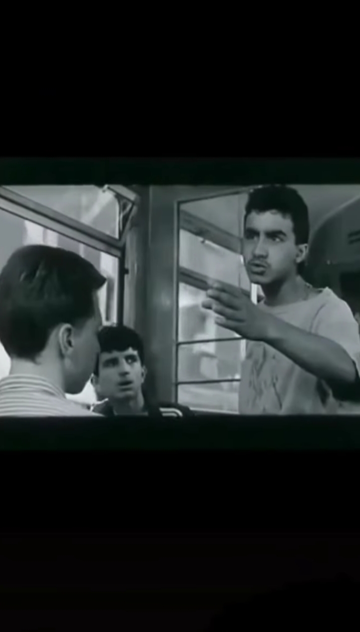 ne diyo lan bu ağzınıyüzünü Blank Meme Template