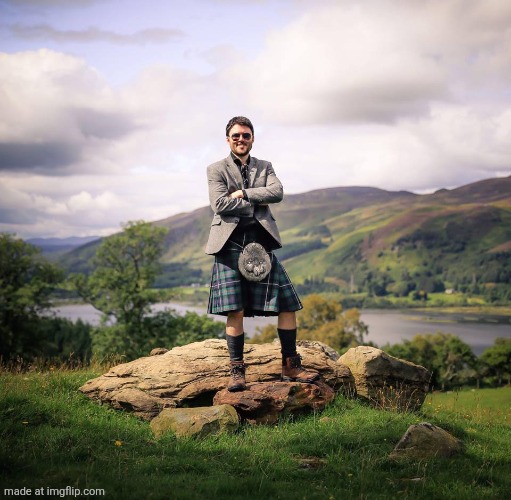 stereotypical scottish person (me) | made w/ Imgflip meme maker