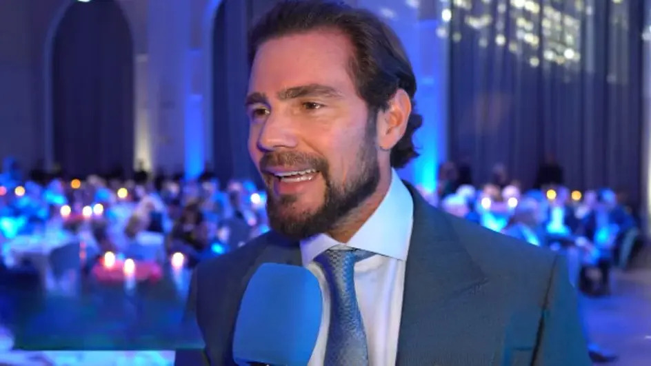 daniel vocaro Blank Meme Template