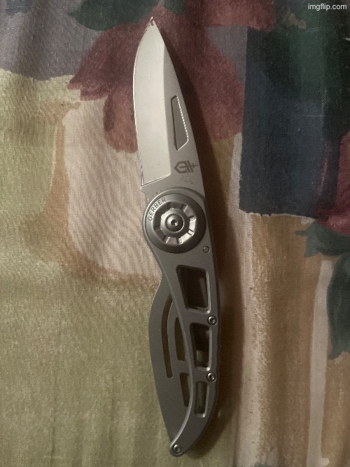 This thing has some bullshit grip fr | made w/ Imgflip meme maker