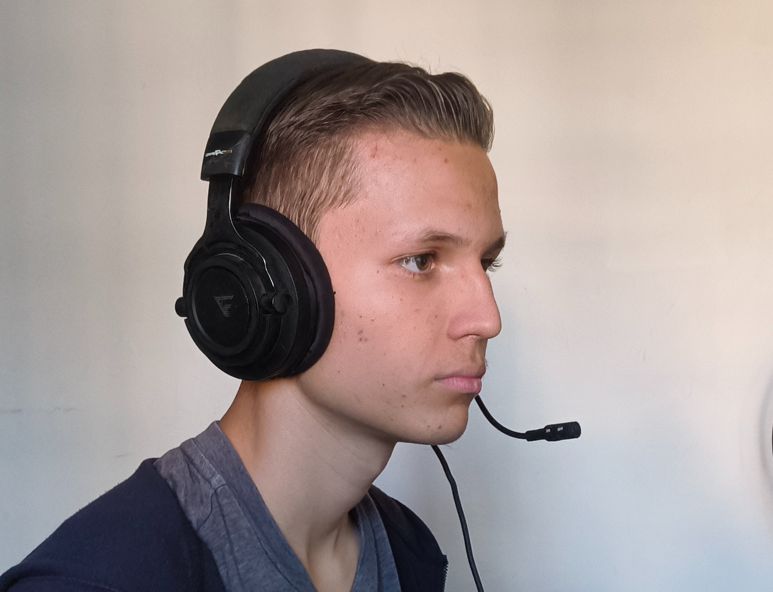 Cartilos Blank Meme Template