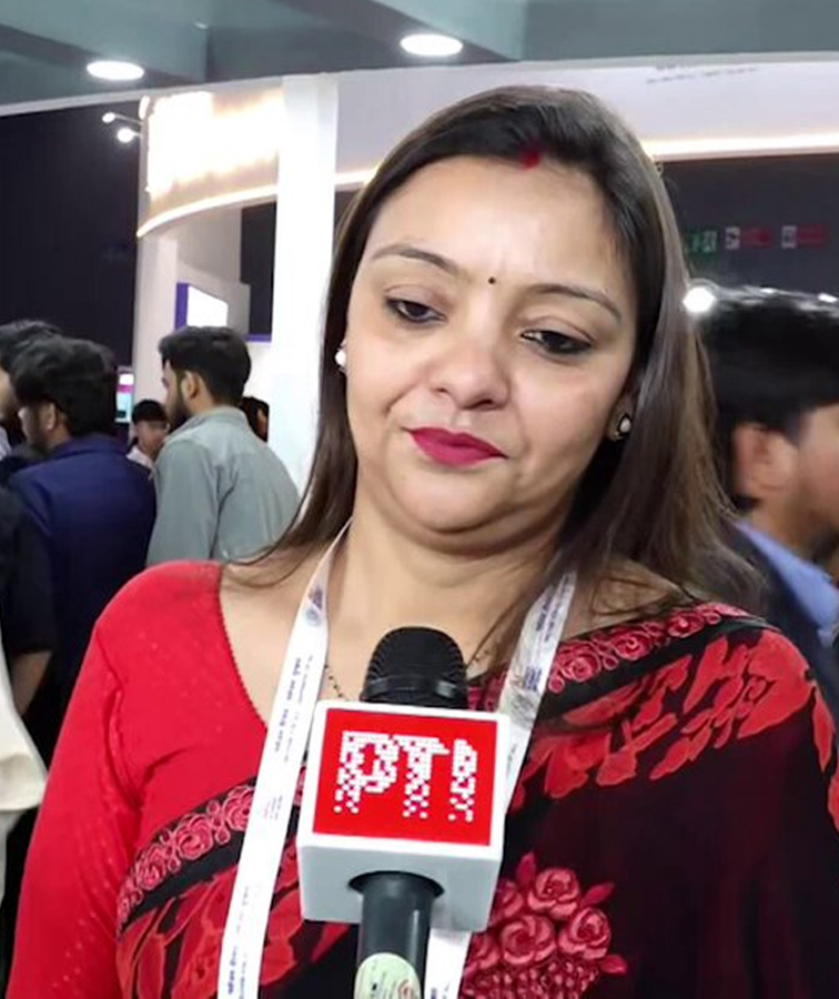 High Quality your 6 can be my 9 Blank Meme Template